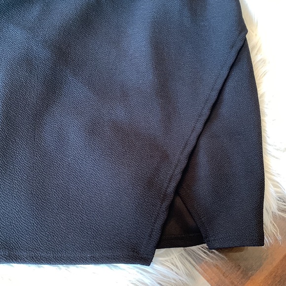 Papaya black skirt - Picture 4 of 9